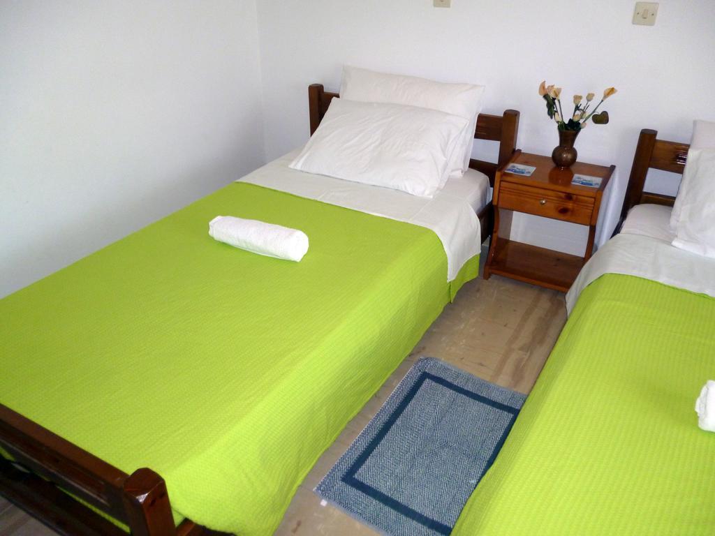 Villa Helen Αρίλλας Δωμάτιο φωτογραφία