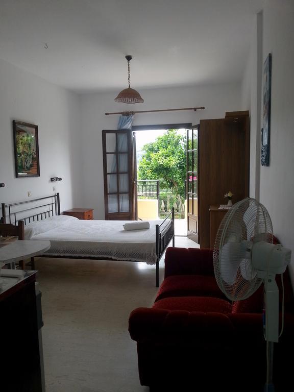 Villa Helen Αρίλλας Εξωτερικό φωτογραφία