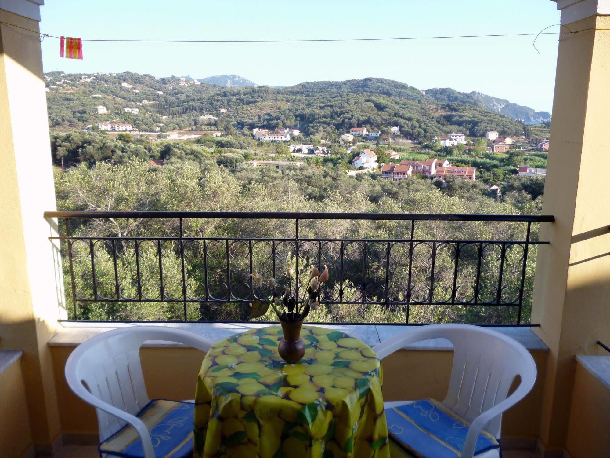 Villa Helen Αρίλλας Εξωτερικό φωτογραφία