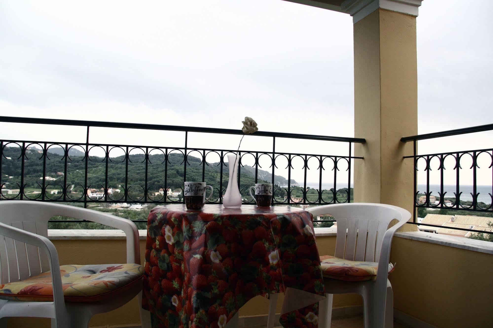 Villa Helen Αρίλλας Εξωτερικό φωτογραφία